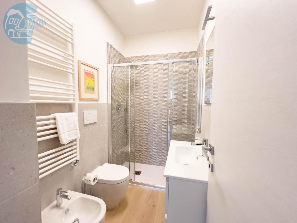 Corridoni 2E Tirabora Short Rent Appartement Triëst Buitenkant foto