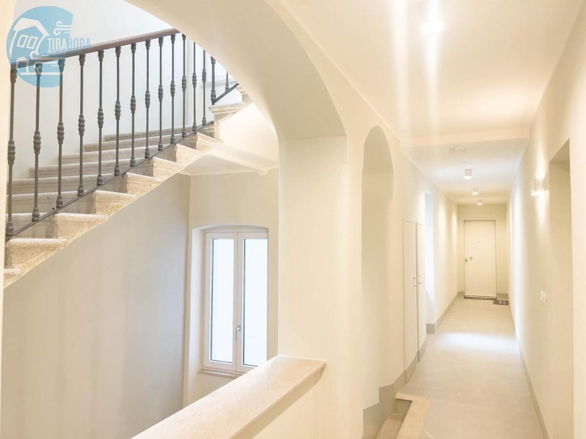 Corridoni 2E Tirabora Short Rent Appartement Triëst Buitenkant foto